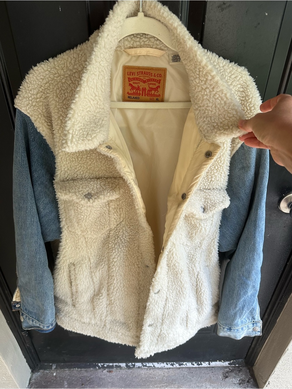 Levi's Cream Sherpa Body Jacket with Blue Denim Sleeves